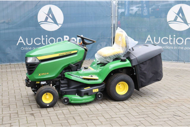 John Deere X350R - جزازة المروج: صور 1 John Deere X350R - جزازة المروج: صور 1