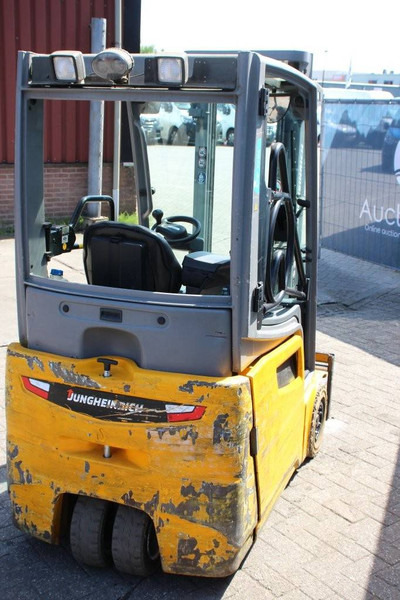 Jungheinrich EFG 216k - رافعة شوكية كهربائية: صور 5 Jungheinrich EFG 216k - رافعة شوكية كهربائية: صور 5