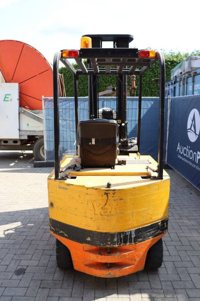 Jungheinrich EFG-V 30-600 DZ - رافعة شوكية كهربائية: صور 5 Jungheinrich EFG-V 30-600 DZ - رافعة شوكية كهربائية: صور 5