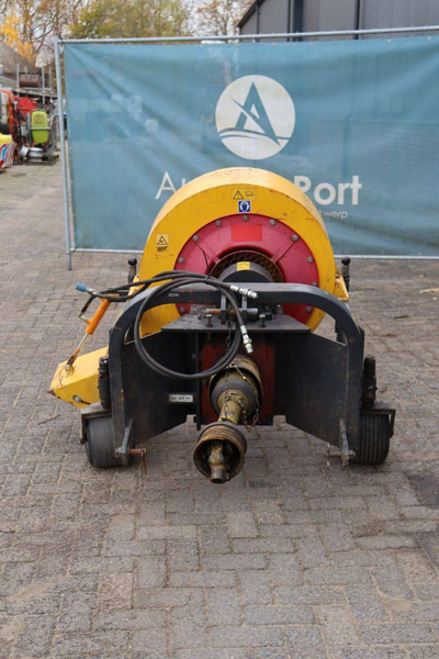 KWH 2051 PTO - جرار بعجلتين: صور 3 KWH 2051 PTO - جرار بعجلتين: صور 3