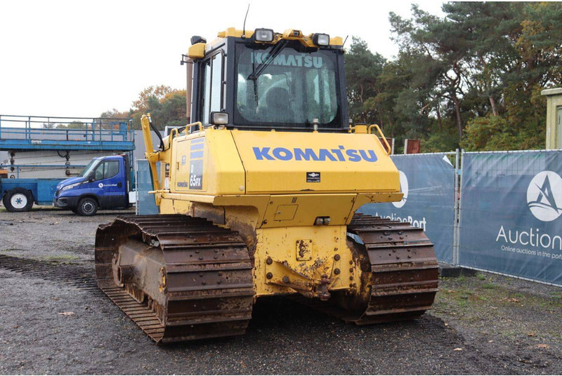 Komatsu D65PX-17 - بلدوزر: صور 4 Komatsu D65PX-17 - بلدوزر: صور 4
