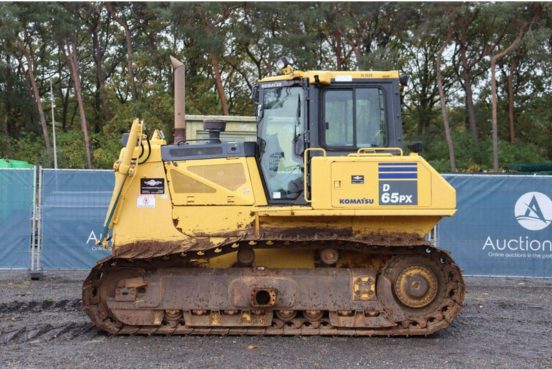 Komatsu D65PX-17 - بلدوزر: صور 2 Komatsu D65PX-17 - بلدوزر: صور 2