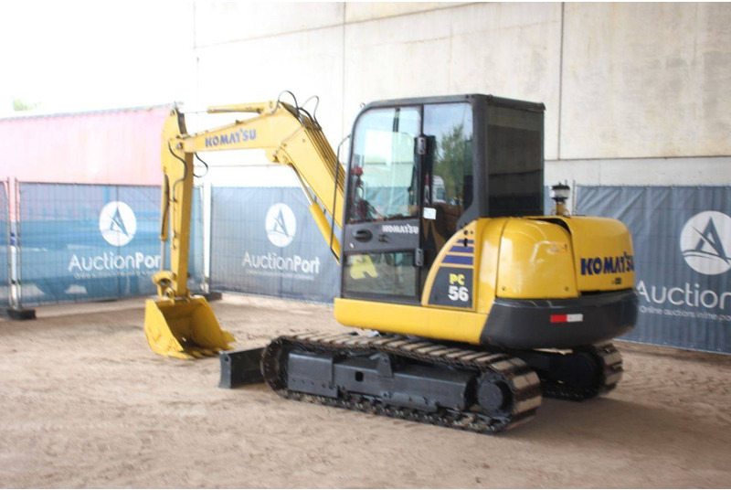 Komatsu PC56-7 - حفارات زحافة: صور 3 Komatsu PC56-7 - حفارات زحافة: صور 3