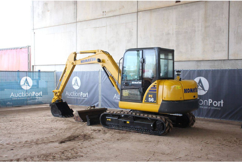 Komatsu PC56-7 - حفارات زحافة: صور 3 Komatsu PC56-7 - حفارات زحافة: صور 3