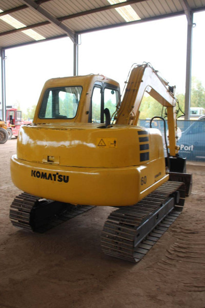 Komatsu PC60-7 - حفارات زحافة: صور 5 Komatsu PC60-7 - حفارات زحافة: صور 5
