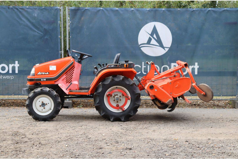 Kubota A-14 - جرار: صور 2 Kubota A-14 - جرار: صور 2