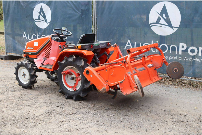 Kubota A-14 - جرار: صور 4 Kubota A-14 - جرار: صور 4