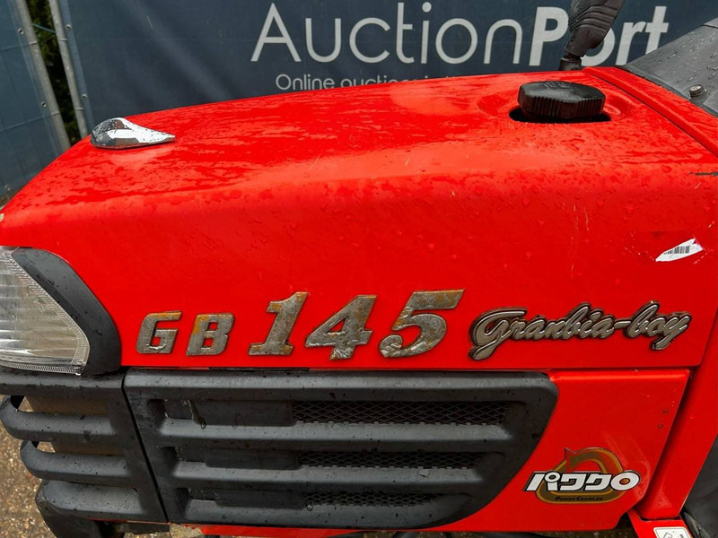 جرار Kubota B1-14D: صور 10