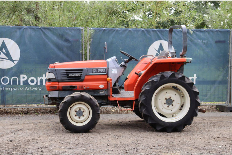 Kubota GL281 Grandel - جرار: صور 1 Kubota GL281 Grandel - جرار: صور 1