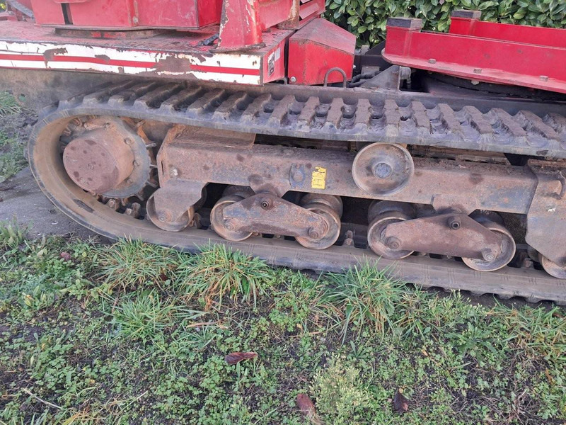 Kubota KC250HR - قلابة شاحنة: صور 4 Kubota KC250HR - قلابة شاحنة: صور 4