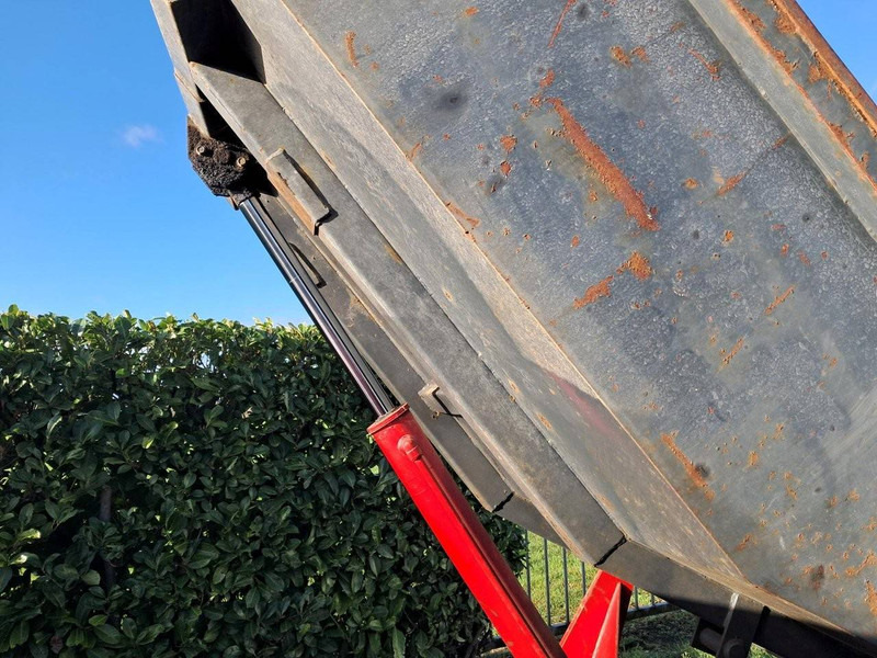 Kubota KC250HR - قلابة شاحنة: صور 5 Kubota KC250HR - قلابة شاحنة: صور 5