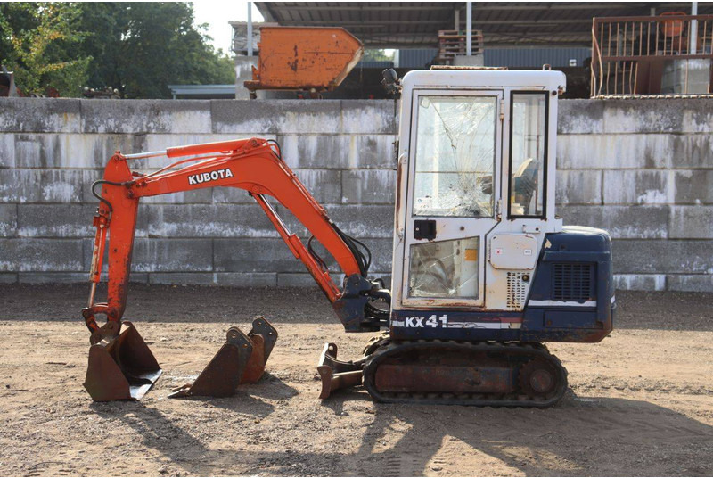 Kubota KX-41 - حفارات زحافة: صور 2 Kubota KX-41 - حفارات زحافة: صور 2