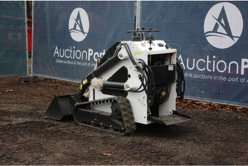 LH T360 - اللودر المجنزر: صور 3 LH T360 - اللودر المجنزر: صور 3