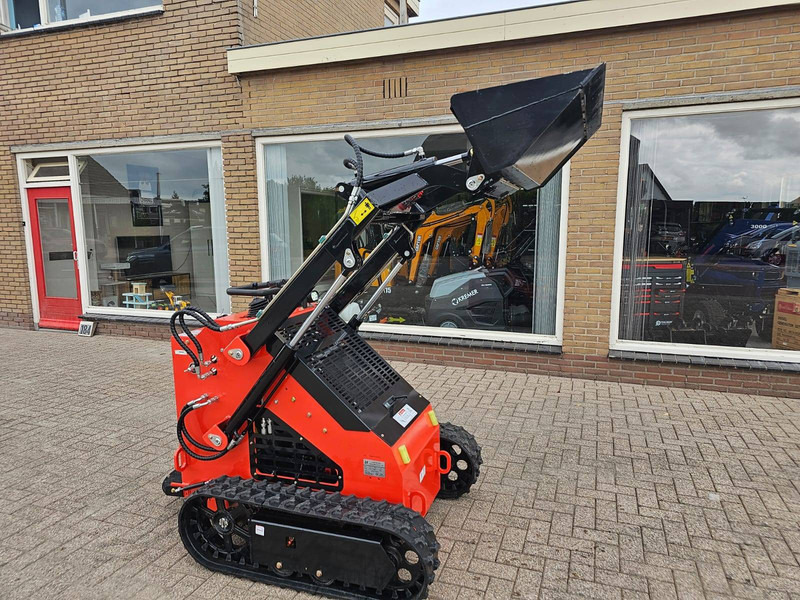 LRT460 - اللودر المجنزر: صور 2 LRT460 - اللودر المجنزر: صور 2