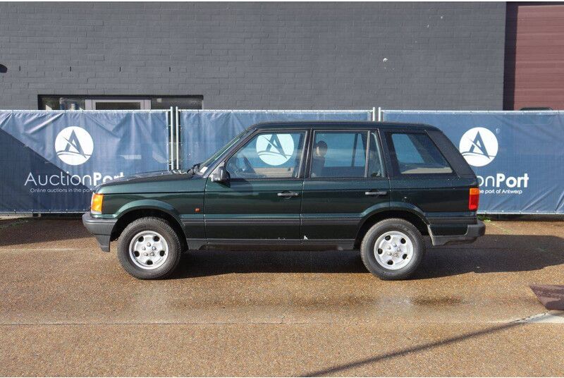 Land Rover Range Rover - سيارة دفع رباعي: صور 2 Land Rover Range Rover - سيارة دفع رباعي: صور 2