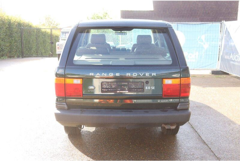 Land Rover Range Rover - سيارة دفع رباعي: صور 5 Land Rover Range Rover - سيارة دفع رباعي: صور 5
