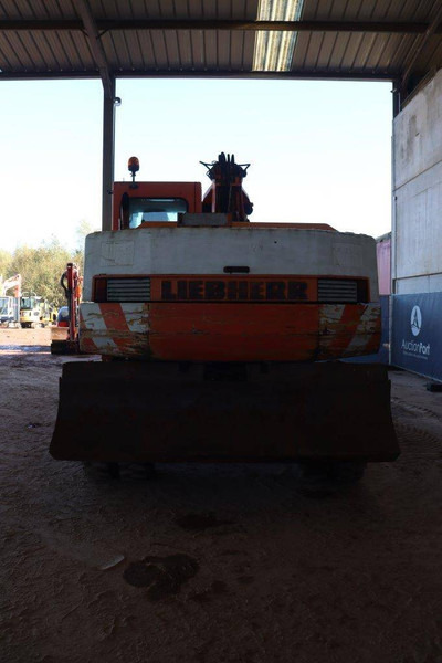 Liebherr A316 - حفارة على عجلات: صور 5 Liebherr A316 - حفارة على عجلات: صور 5