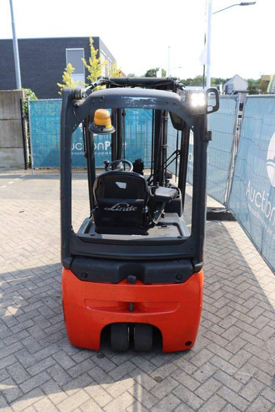 Linde E16-01 - رافعة شوكية كهربائية: صور 4 Linde E16-01 - رافعة شوكية كهربائية: صور 4