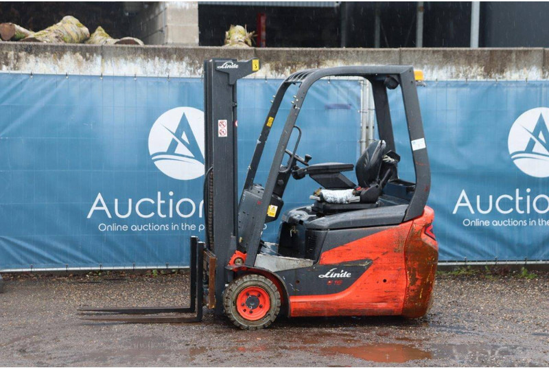 Linde E16C - رافعة شوكية كهربائية: صور 1 Linde E16C - رافعة شوكية كهربائية: صور 1