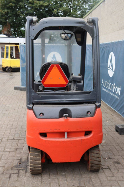 Linde E20PH-01 - رافعة شوكية كهربائية: صور 5 Linde E20PH-01 - رافعة شوكية كهربائية: صور 5