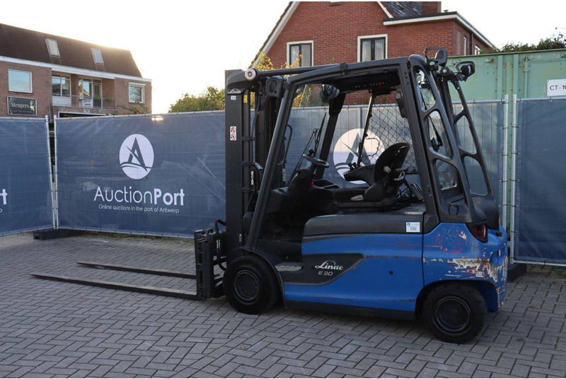 Linde E30L-01 - رافعة شوكية كهربائية: صور 3 Linde E30L-01 - رافعة شوكية كهربائية: صور 3