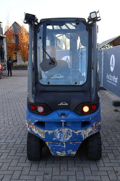 Linde E30L-01 - رافعة شوكية كهربائية: صور 5 Linde E30L-01 - رافعة شوكية كهربائية: صور 5