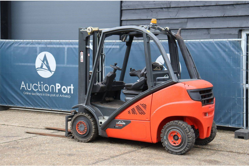 Linde H25D-02 - رافعة شوكية ديزل: صور 3 Linde H25D-02 - رافعة شوكية ديزل: صور 3