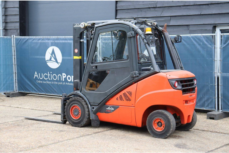 Linde H30D-02 - رافعة شوكية ديزل: صور 3 Linde H30D-02 - رافعة شوكية ديزل: صور 3