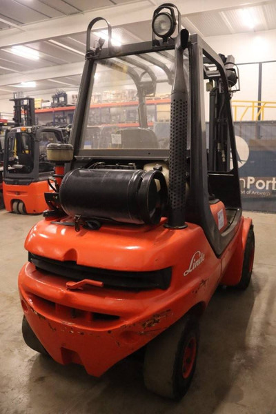 Linde H30T-03 - رافعة شوكية تعمل بالغاز: صور 5 Linde H30T-03 - رافعة شوكية تعمل بالغاز: صور 5