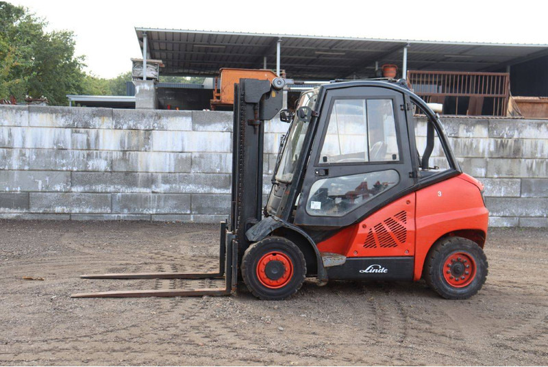 Linde H40D-02 - رافعة شوكية ديزل: صور 1 Linde H40D-02 - رافعة شوكية ديزل: صور 1