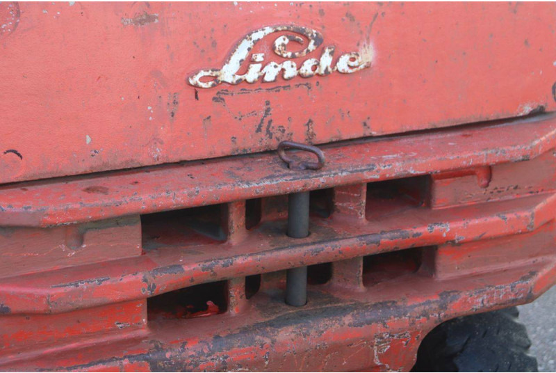 رافعة شوكية ديزل Linde: صور 16 رافعة شوكية ديزل Linde: صور 16