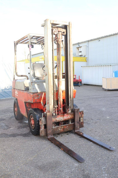 رافعة شوكية ديزل Linde: صور 7 رافعة شوكية ديزل Linde: صور 7