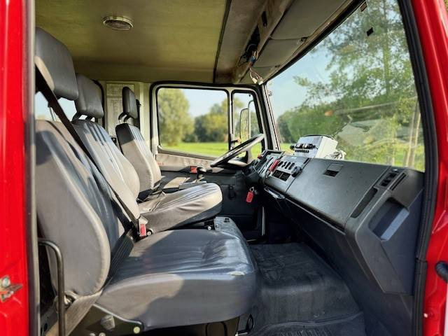 المطافئ Mercedes-Benz 1124: صور 6