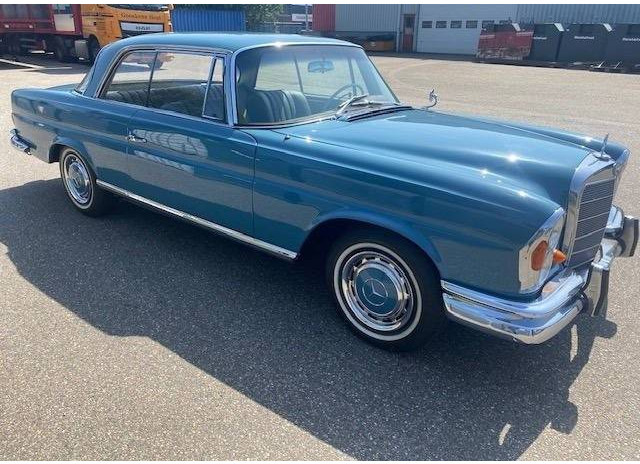 Mercedes-Benz 220 SE coupe Automatic - سيدان: صور 4 Mercedes-Benz 220 SE coupe Automatic - سيدان: صور 4