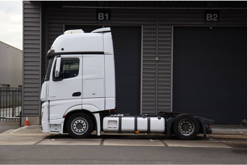 Mercedes-Benz ACTROS - الشاسيه شاحنة: صور 2 Mercedes-Benz ACTROS - الشاسيه شاحنة: صور 2