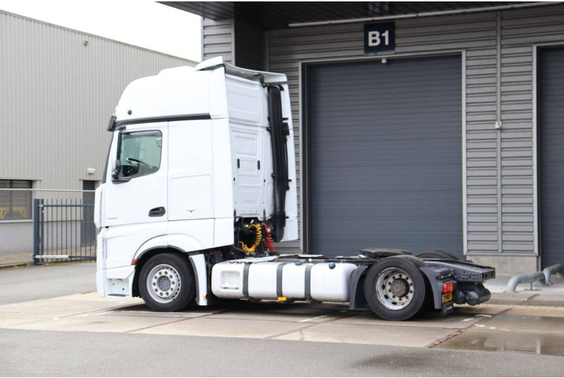 Mercedes-Benz ACTROS - الشاسيه شاحنة: صور 3 Mercedes-Benz ACTROS - الشاسيه شاحنة: صور 3