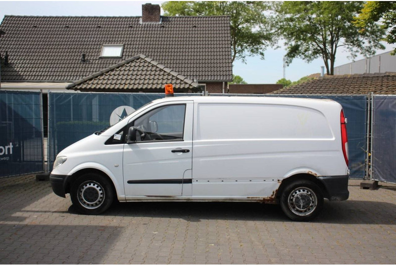 Mercedes-Benz FOURGON WB 1200 MM COMPACT - فان: صور 2 Mercedes-Benz FOURGON WB 1200 MM COMPACT - فان: صور 2