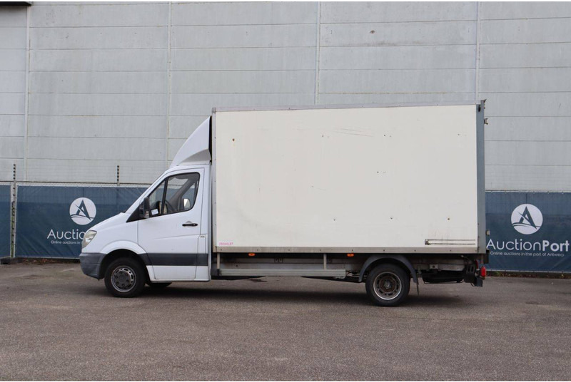 Mercedes-Benz Sprinter - الشاحنات الصغيرة صندوق مغلق: صور 3 Mercedes-Benz Sprinter - الشاحنات الصغيرة صندوق مغلق: صور 3