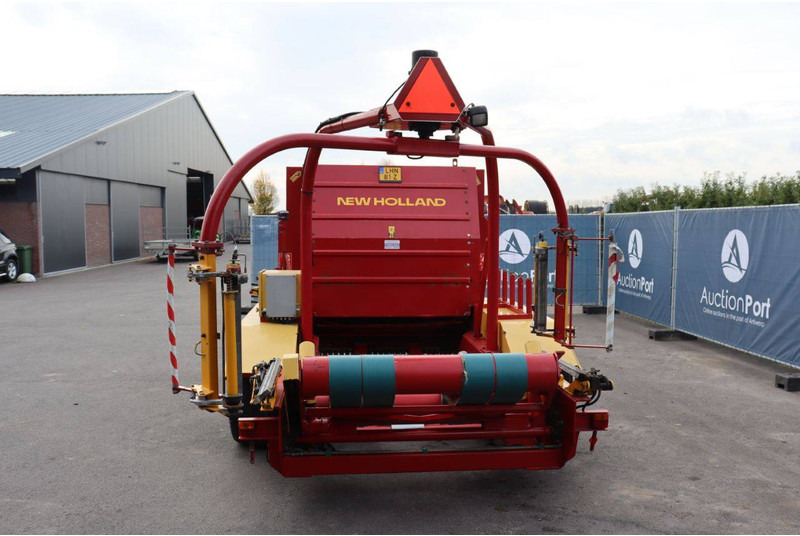 New Holland 548 - الآلات والماكينات الزراعية: صور 5 New Holland 548 - الآلات والماكينات الزراعية: صور 5