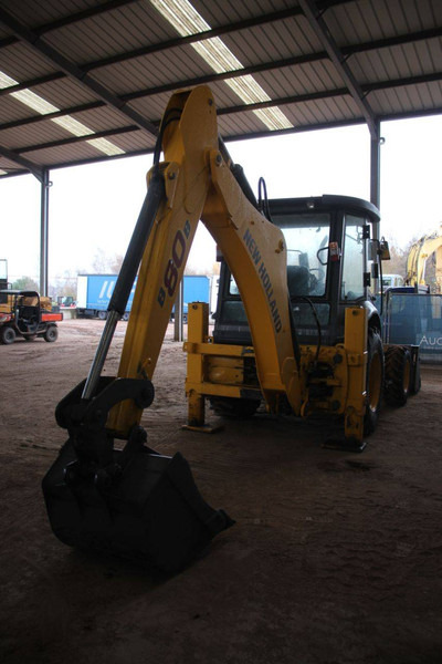 New Holland B80B - حفار متعدد الاستخدام: صور 5 New Holland B80B - حفار متعدد الاستخدام: صور 5