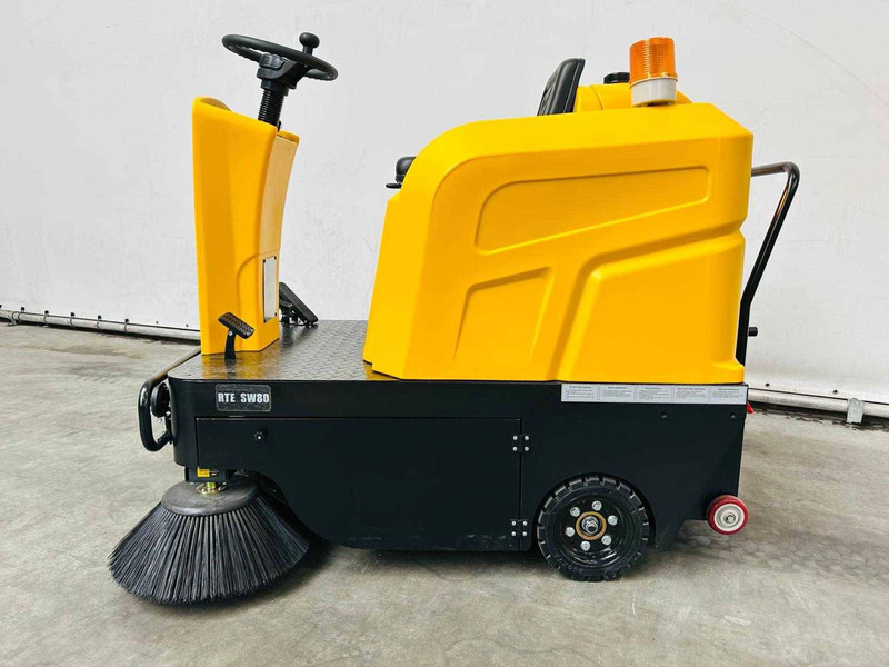 Onbekend SW80 - سياره كنس شوارع: صور 3 Onbekend SW80 - سياره كنس شوارع: صور 3