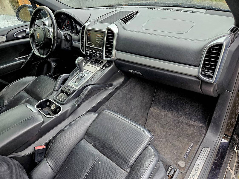 سيارة دفع رباعي Porsche Cayenne (II - 92A) Diesel: صور 12
