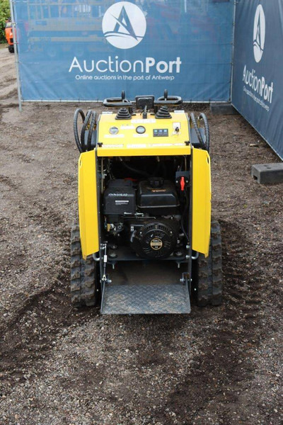 SKIDSTER EG360 - اللودر المجنزر: صور 4 SKIDSTER EG360 - اللودر المجنزر: صور 4