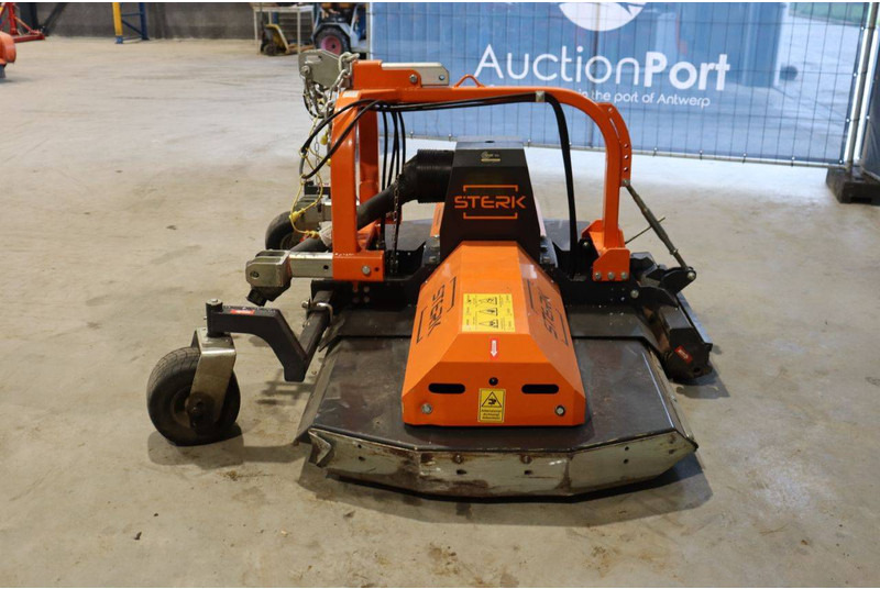 Sterk RMV 22/30 - جزازة المروج: صور 4 Sterk RMV 22/30 - جزازة المروج: صور 4