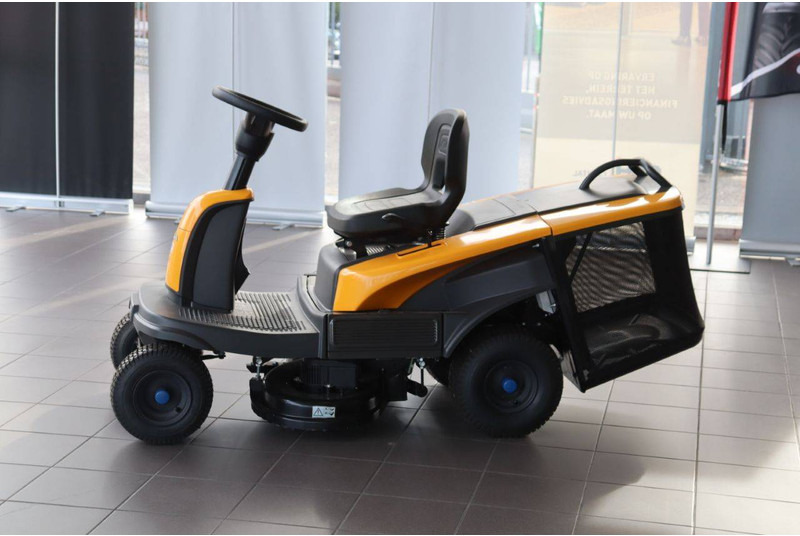 Stiga Swift R72 - جزازة المروج: صور 1 Stiga Swift R72 - جزازة المروج: صور 1