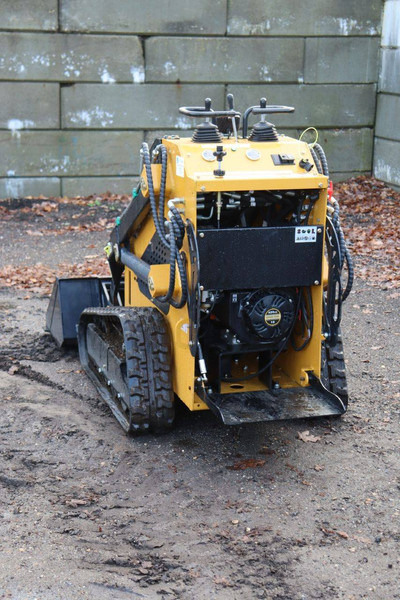 T360 - اللودر المجنزر: صور 4 T360 - اللودر المجنزر: صور 4