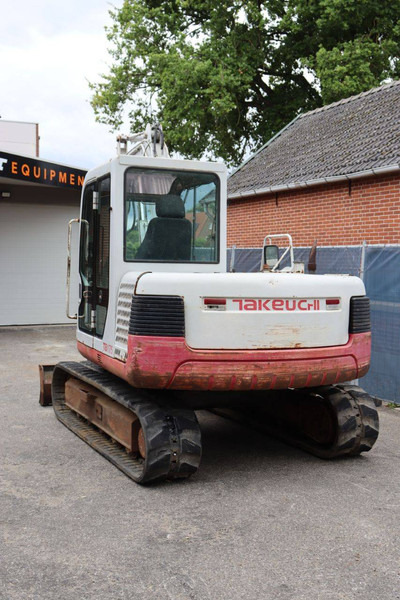 Takeuchi TB175 - حفارة مصغرة: صور 4 Takeuchi TB175 - حفارة مصغرة: صور 4