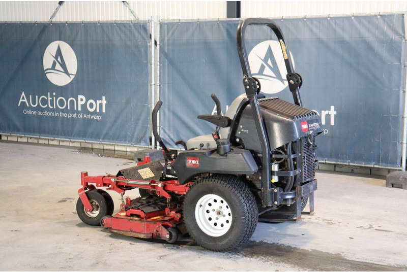 Toro Z Master Professional 7000 series - جزازة المروج: صور 3 Toro Z Master Professional 7000 series - جزازة المروج: صور 3