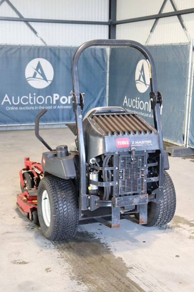 Toro Z Master Professional 7000 series - جزازة المروج: صور 4 Toro Z Master Professional 7000 series - جزازة المروج: صور 4