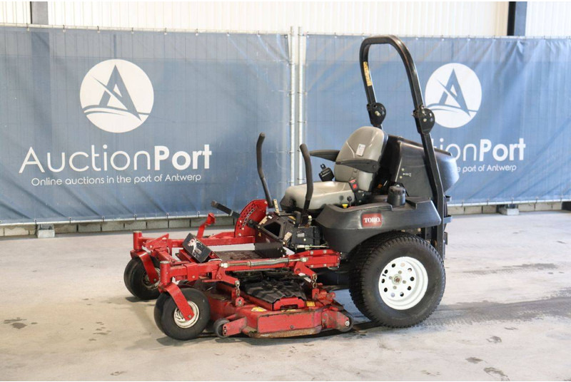 Toro Z Master Professional 7000 series - جزازة المروج: صور 1 Toro Z Master Professional 7000 series - جزازة المروج: صور 1